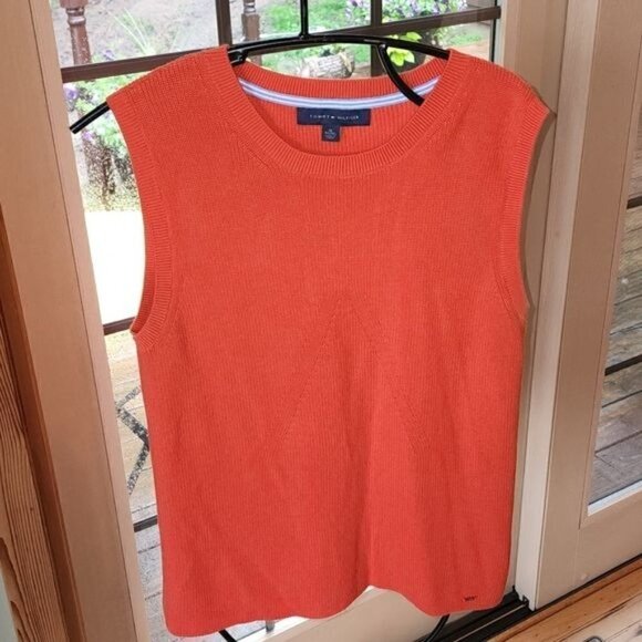 Tommy Hilfiger Embellished Crew Neck Uniquely Designed Sleeveless Sz XL Sweater - Picture 2 of 9
